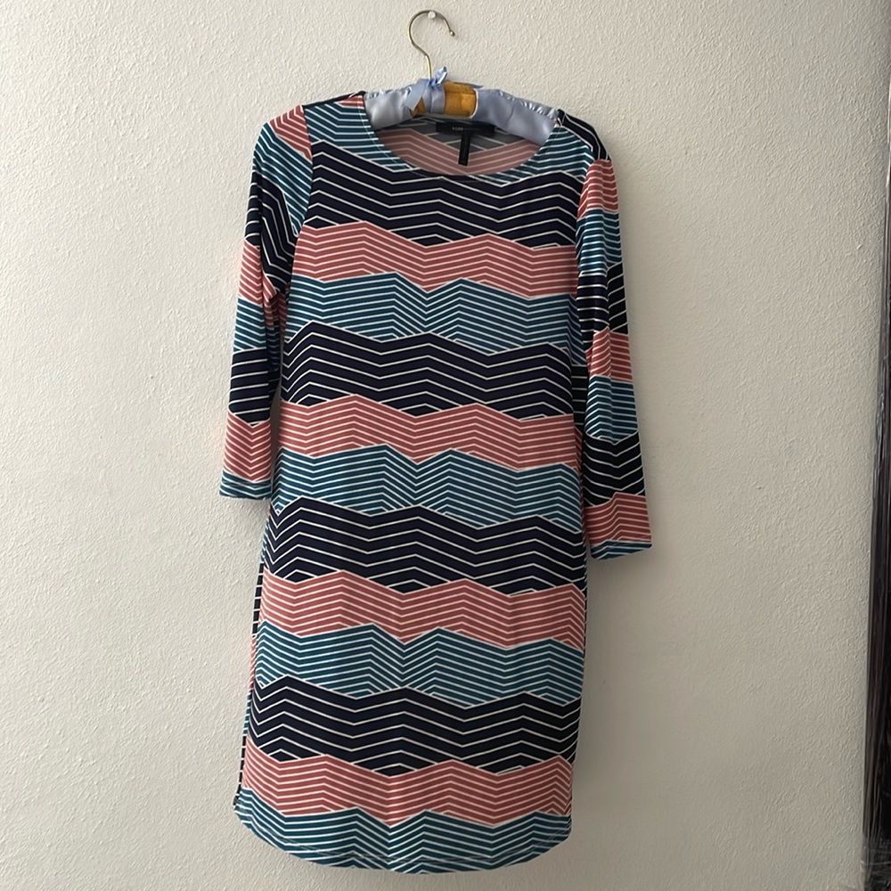 BCBG dress size XS beautiful print